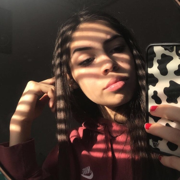 Meet your Posher, Aliyah - Picture 1 of 1